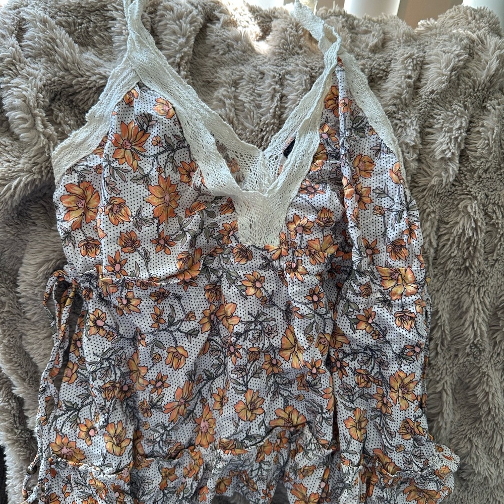 Floral and Lace Tank Top